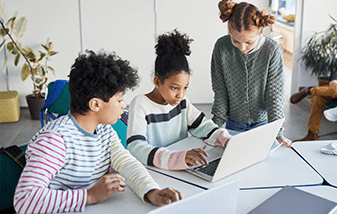 01-middle-grade-students-doing-group-project-337x214.png