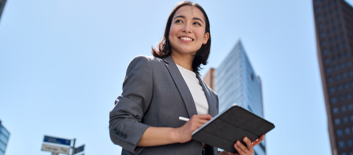 Savvas Web_Cross-Promotion-705x310 Career.jpg