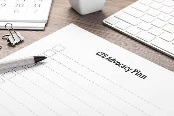 Checklist outlining steps to advocate for a Career and Technical Education program.